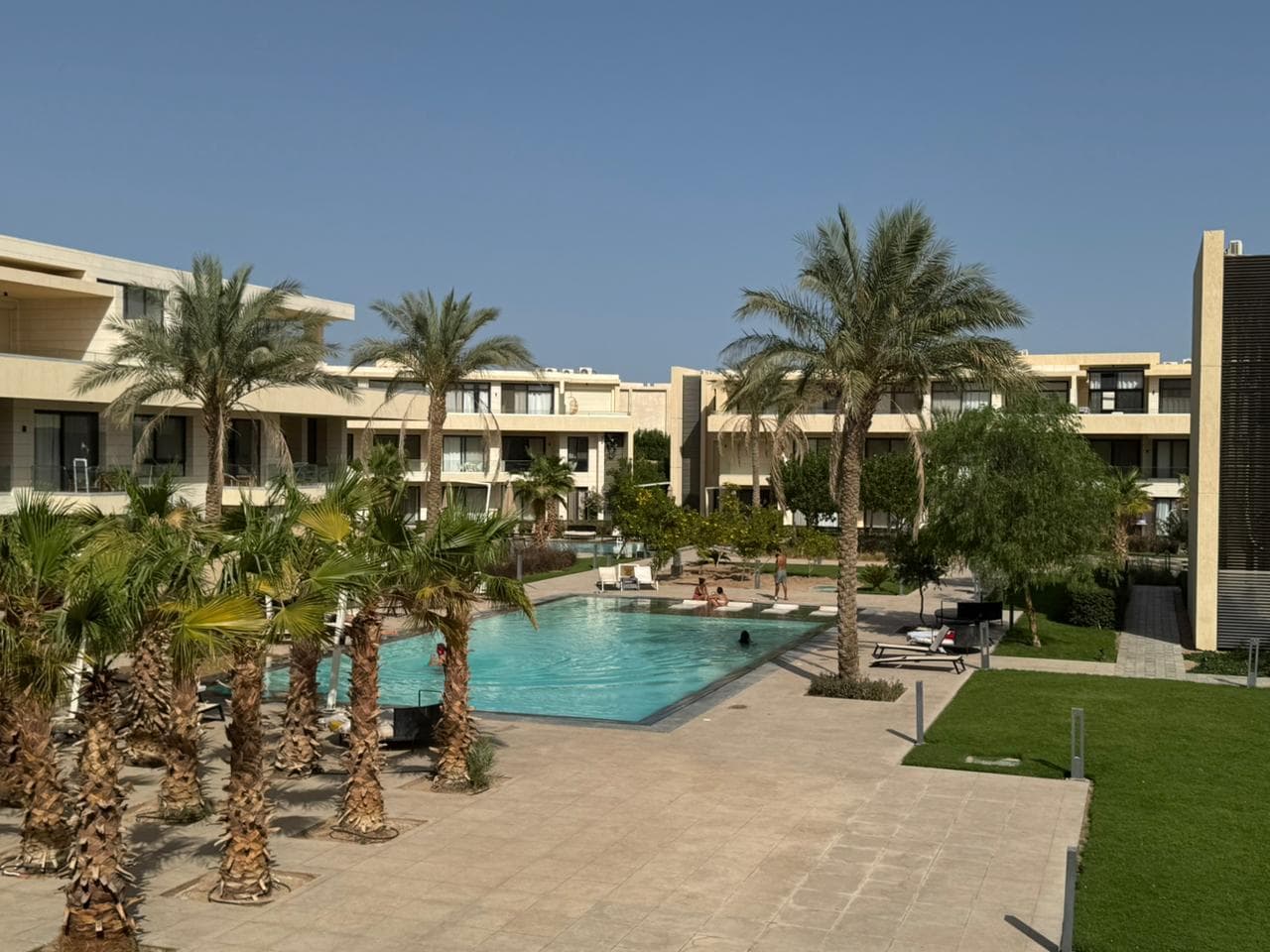 G Cribs | Blue Oasis 2BR with Terrace