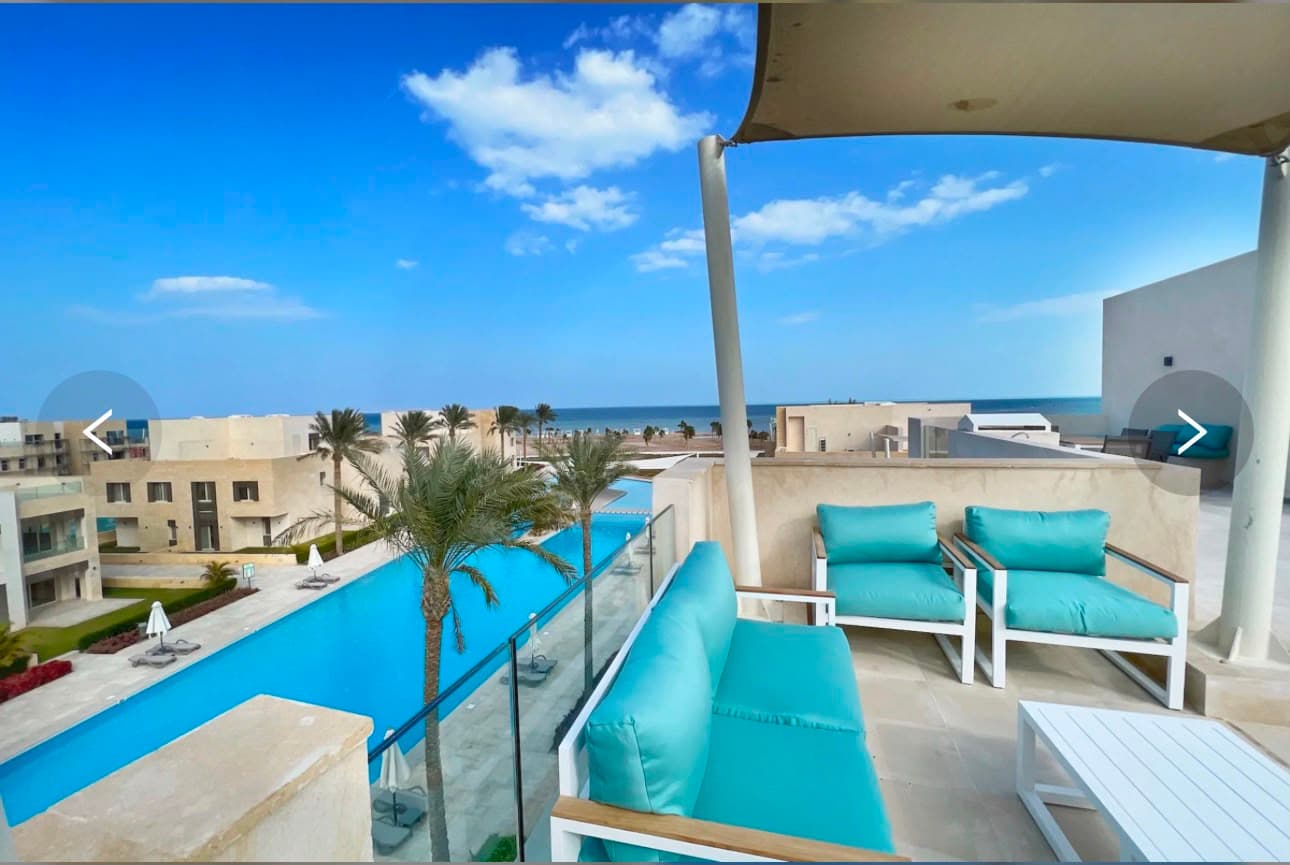 Mangroovy | Exquisite 3BR with Private Rooftop
