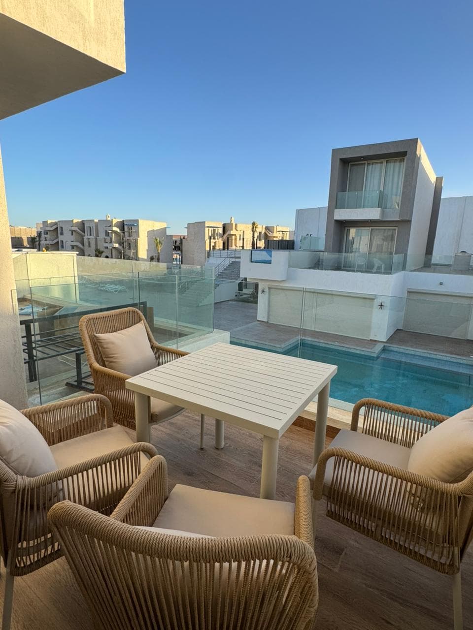 Maraya | Heavenly White Duplex with Pool View