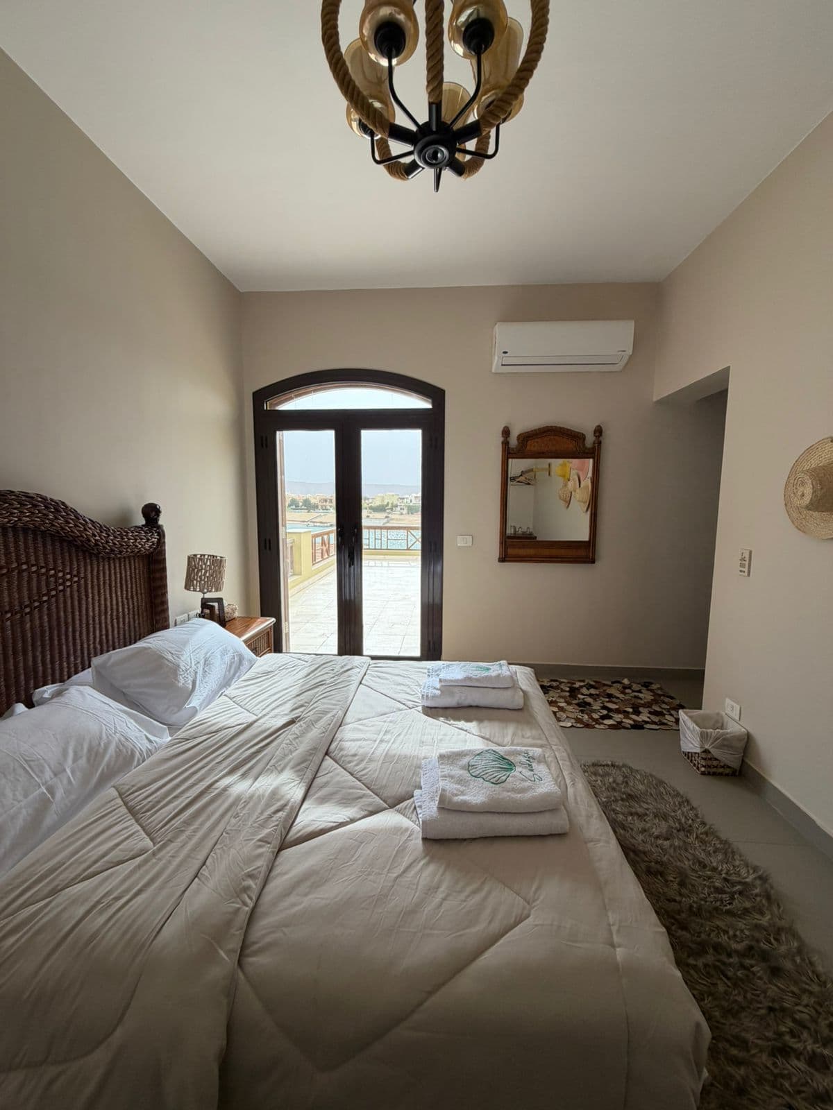 Sabina | Premium 3BR Villa with Lagoon View & Pool